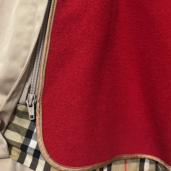 Vintage Burberry London beige Detachable Hood Trench Rain - Picture 7 of 7